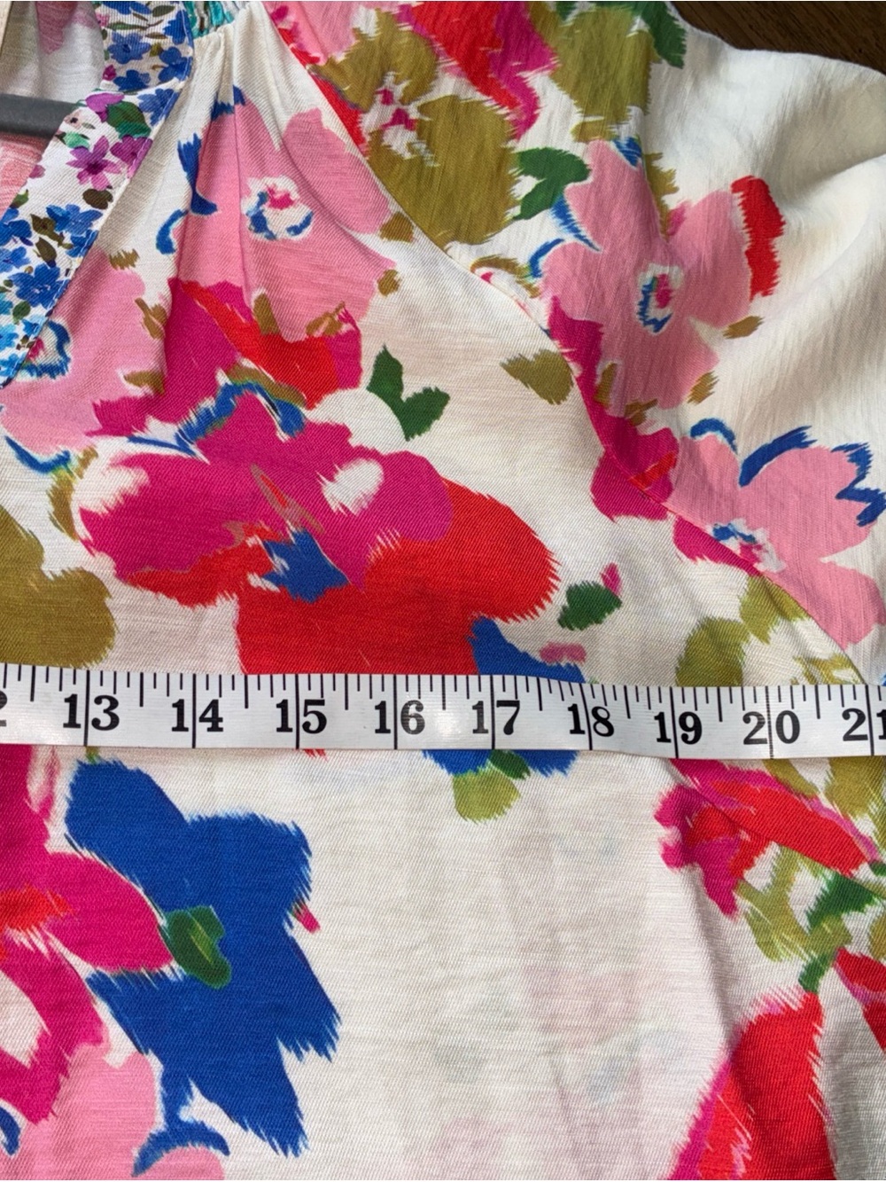 Umgee White Blouse with Pink, Red & Blue Floral Print - Picture 7 of 10